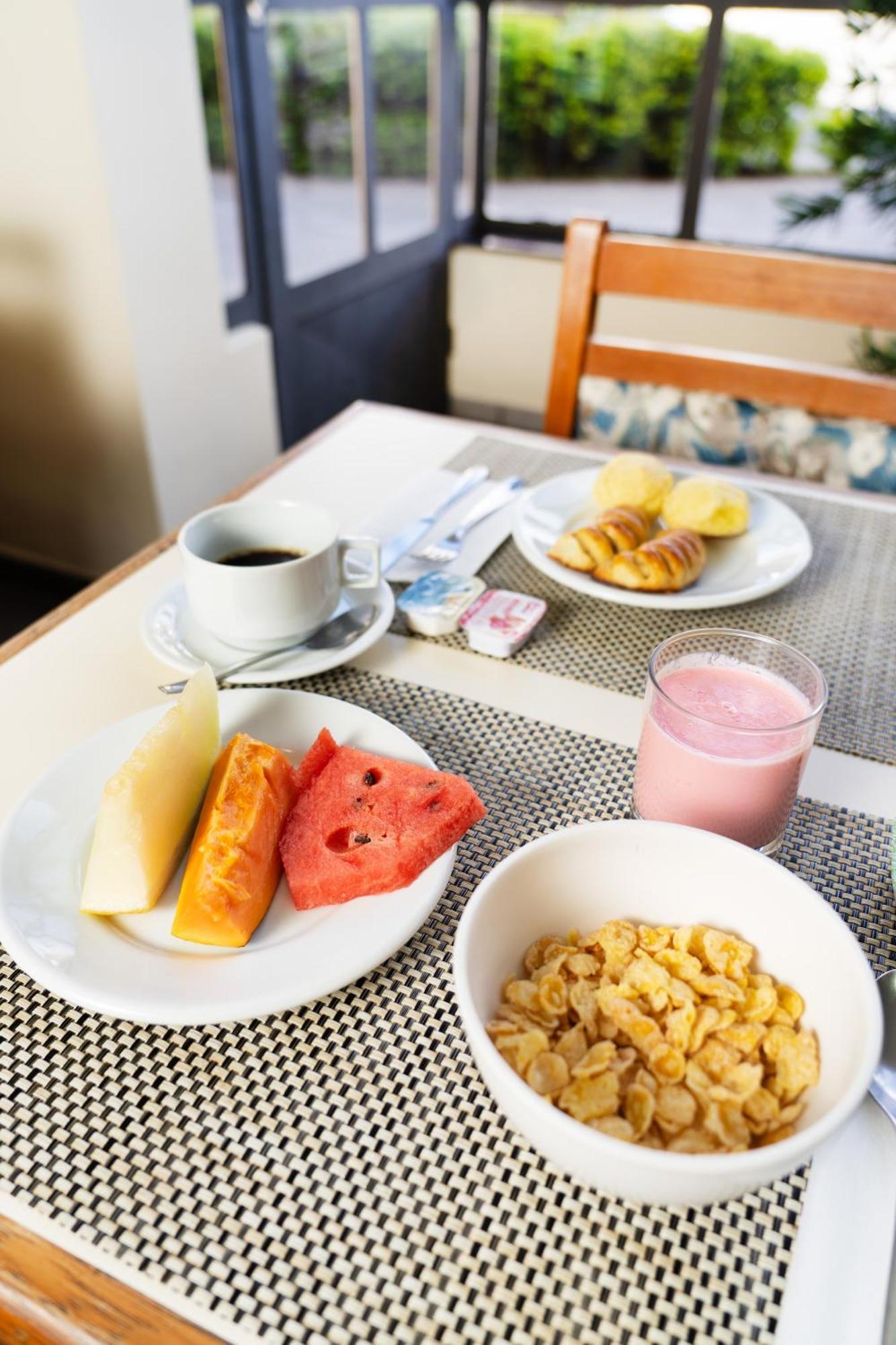 Itapetinga Hotel Atibaia Ngoại thất bức ảnh